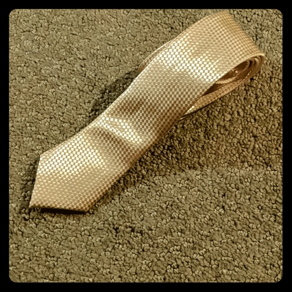 Gold skinny tie - Picture 1 of 1